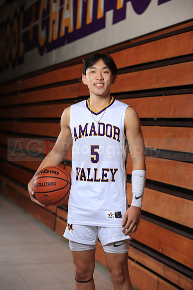 AVHSVarsityBKN00058