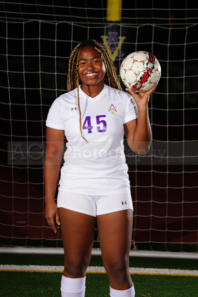 Freshmen_GirlsSoc022