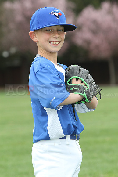 AAABlujays046