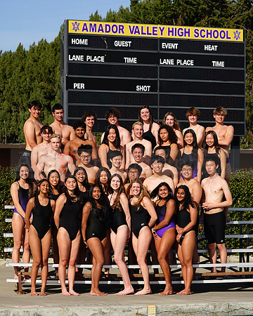 AVHSSwimTeam00007