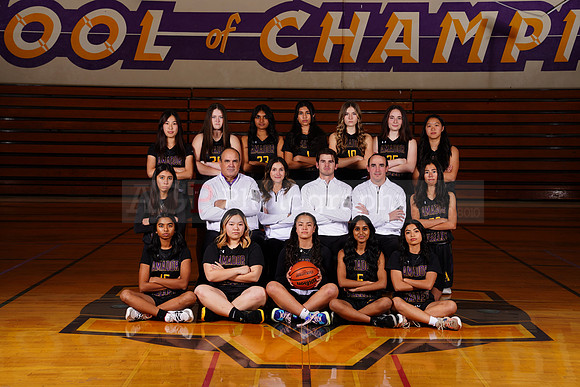 AVHS_Girls_Varsity_BKN00125