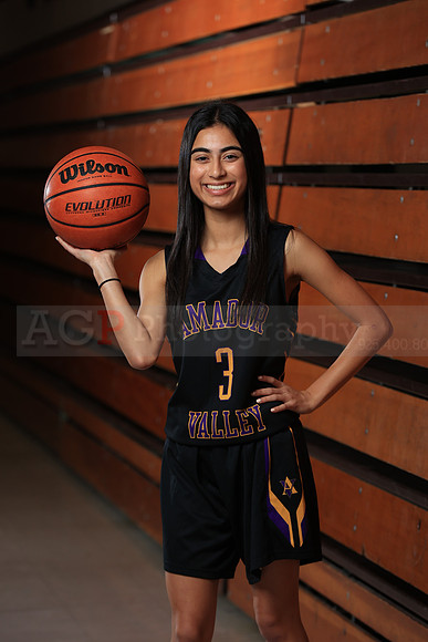 AVHS_Girls_JV_BKN00040
