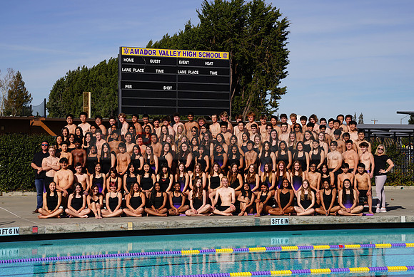 AAVHSSwimTeam00001