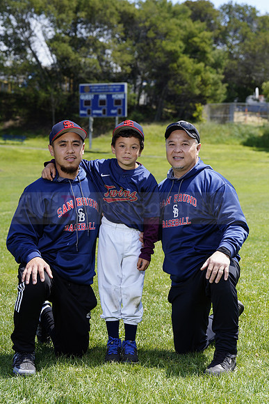 JrPWTwins00130