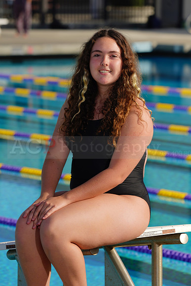 AVHSSwimPortrait00136
