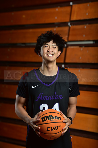 Varsity_BB137