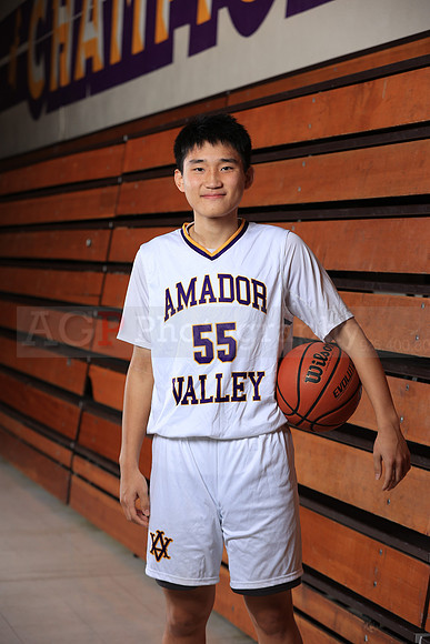 AVHSVarsityBKN00190