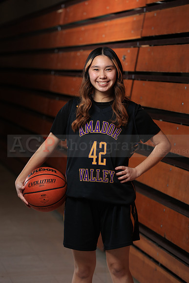 AVHS_Girls_JV_BKN00003