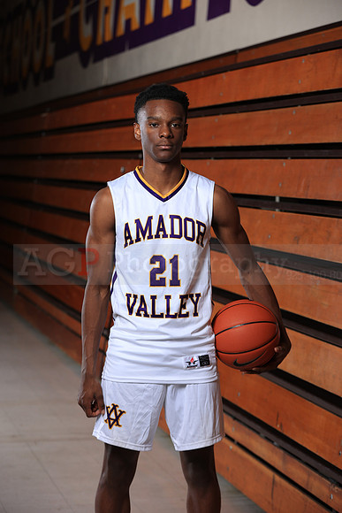 AVHSVarsityBKN00018