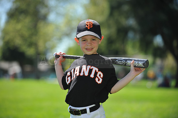 T-Ball Giants025
