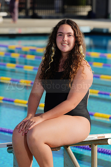 AVHSSwimPortrait00137