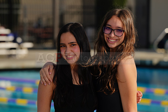 AVHSSwimPortrait00102
