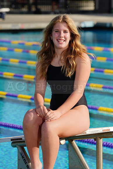 AVHSSwimPortrait00157